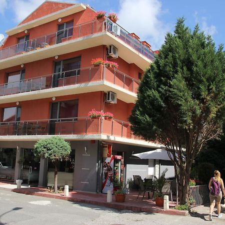Aparthotel Elly بوموري المظهر الخارجي الصورة