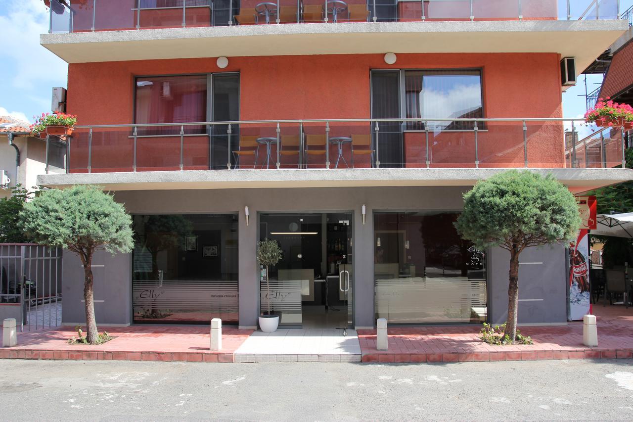 Aparthotel Elly بوموري المظهر الخارجي الصورة